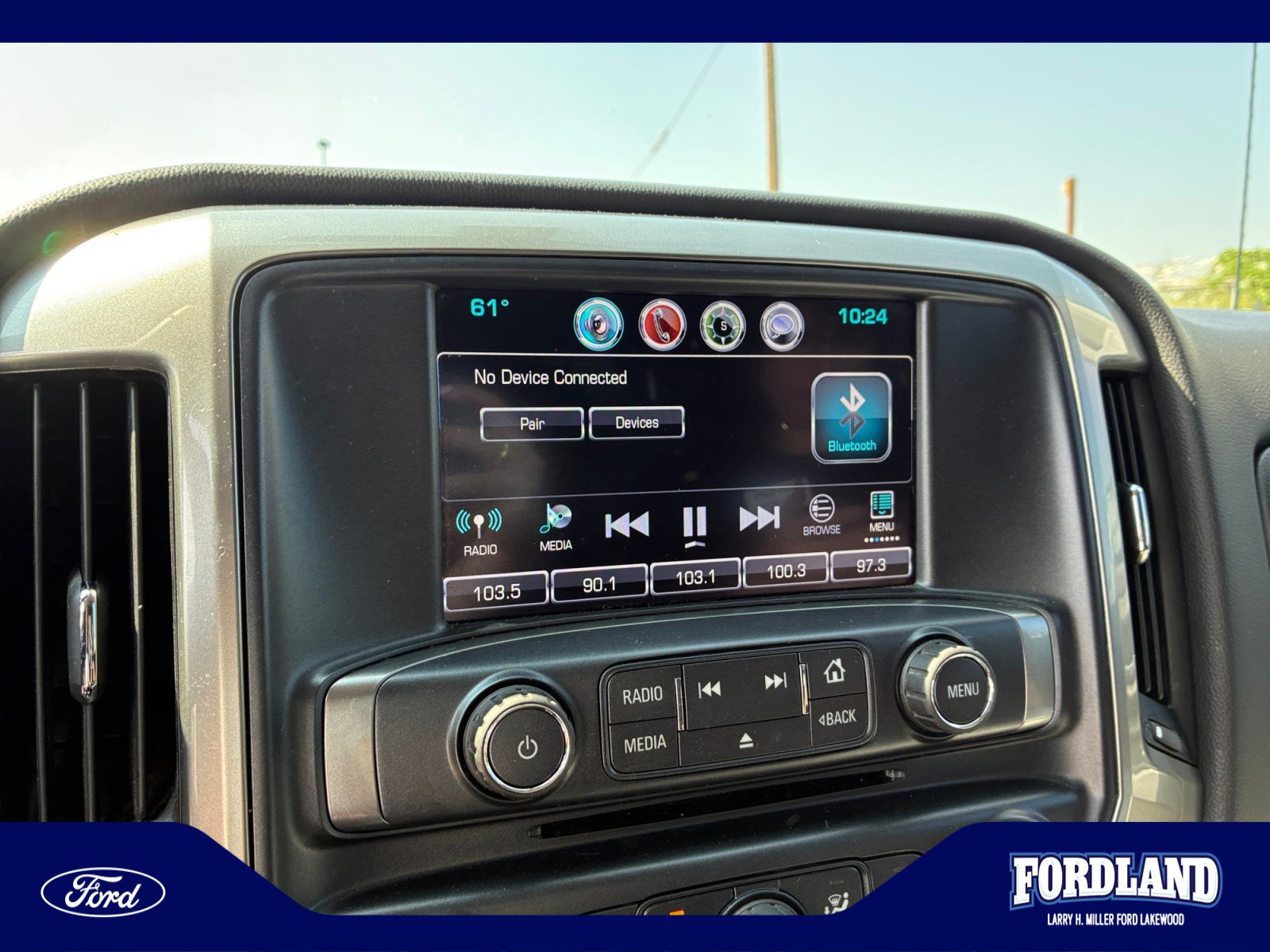 Used 2018 Chevrolet Silverado 1500 LT w/ All Star Edition AWD/4WD image 12