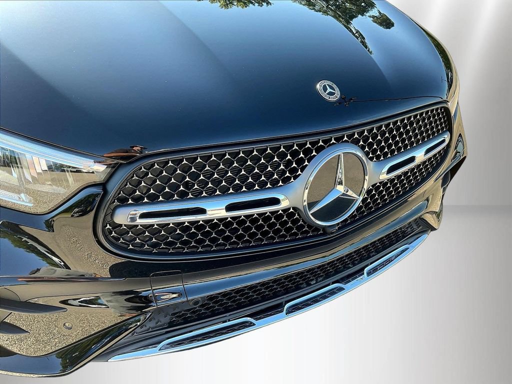 Used 2026 Mercedes-Benz GLC 300 image 33