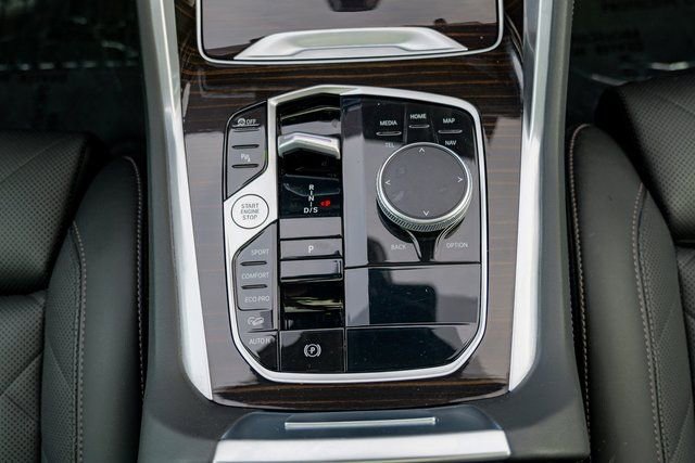 Used 2024 BMW X6 xDrive40i w/ Premium Package image 49