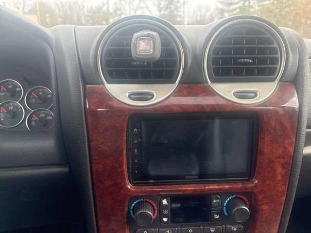 Used 2008 GMC Envoy SLT image 24