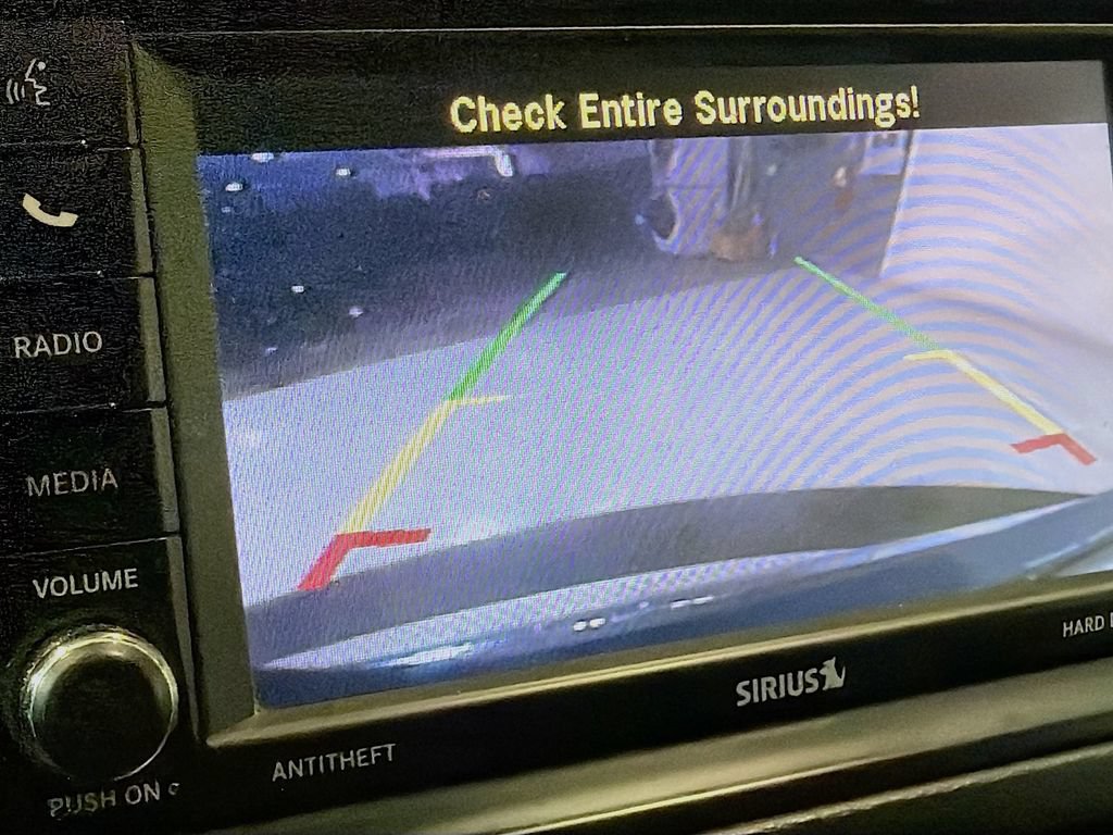 Used 2019 Dodge Grand Caravan SE w/ UConnect Hands-Free Group FWD image 14