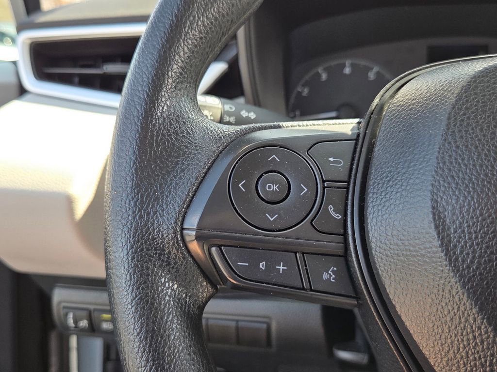 Certified 2025 Toyota Corolla LE image 22