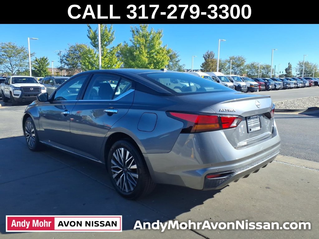 Used 2025 Nissan Altima 2.5 SV AWD/4WD image 6