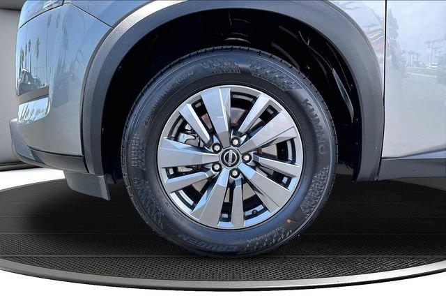 Certified 2024 Nissan Pathfinder SV FWD image 33