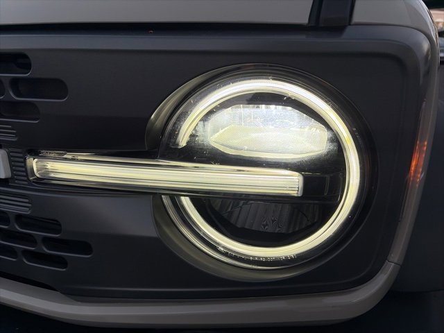 Used 2025 Ford Bronco Badlands image 27