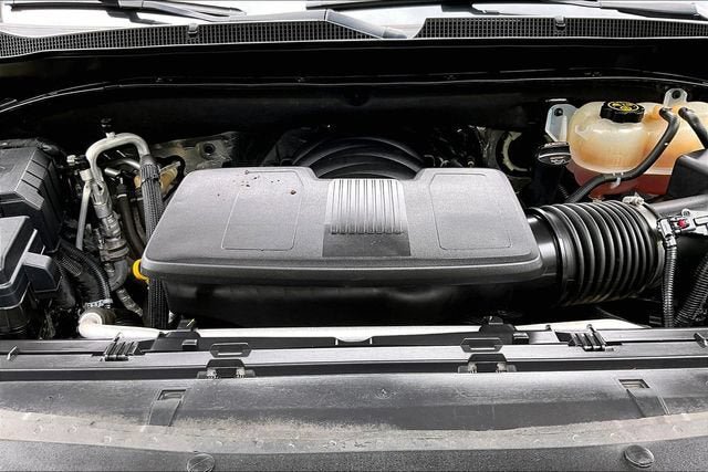 Certified 2023 Chevrolet Suburban High Country w/ Max Trailering Package AWD/4WD image 9