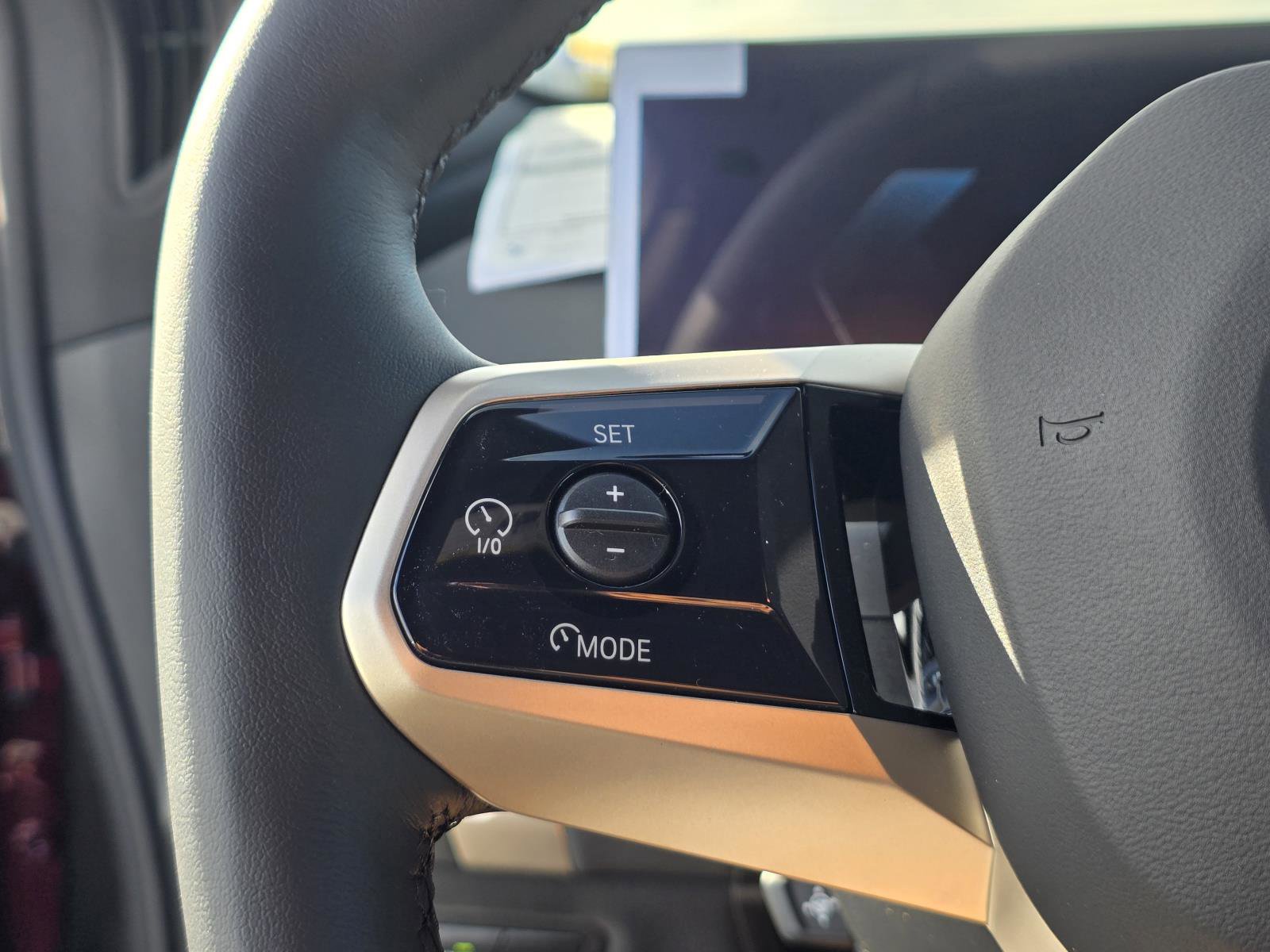 New 2026 BMW iX xDrive60 image 18