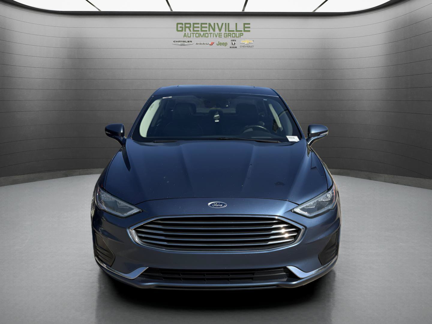 Used 2019 Ford Fusion SEL FWD image 2