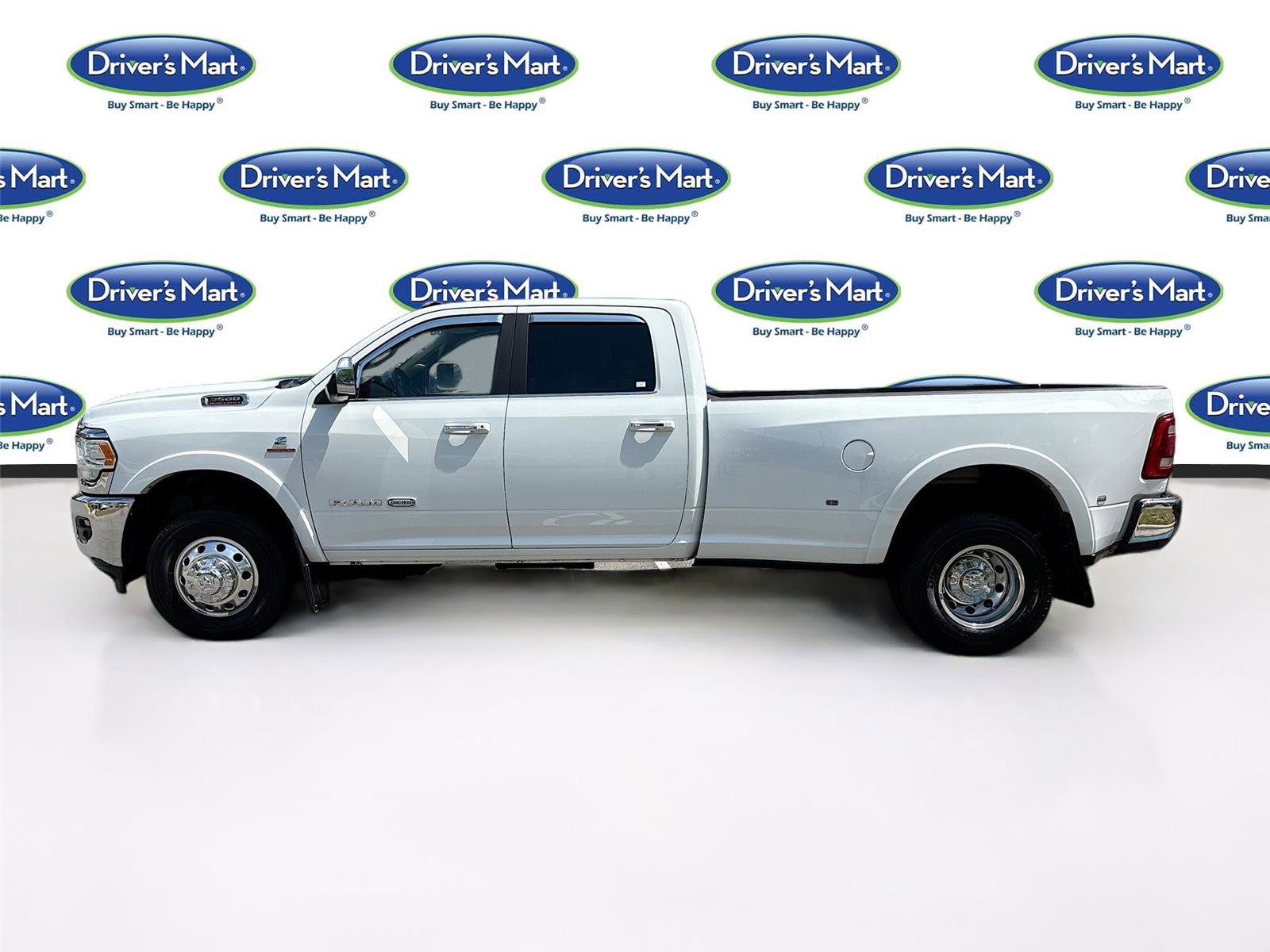 Used 2022 RAM 3500 Limited w/ Safety Group image 4