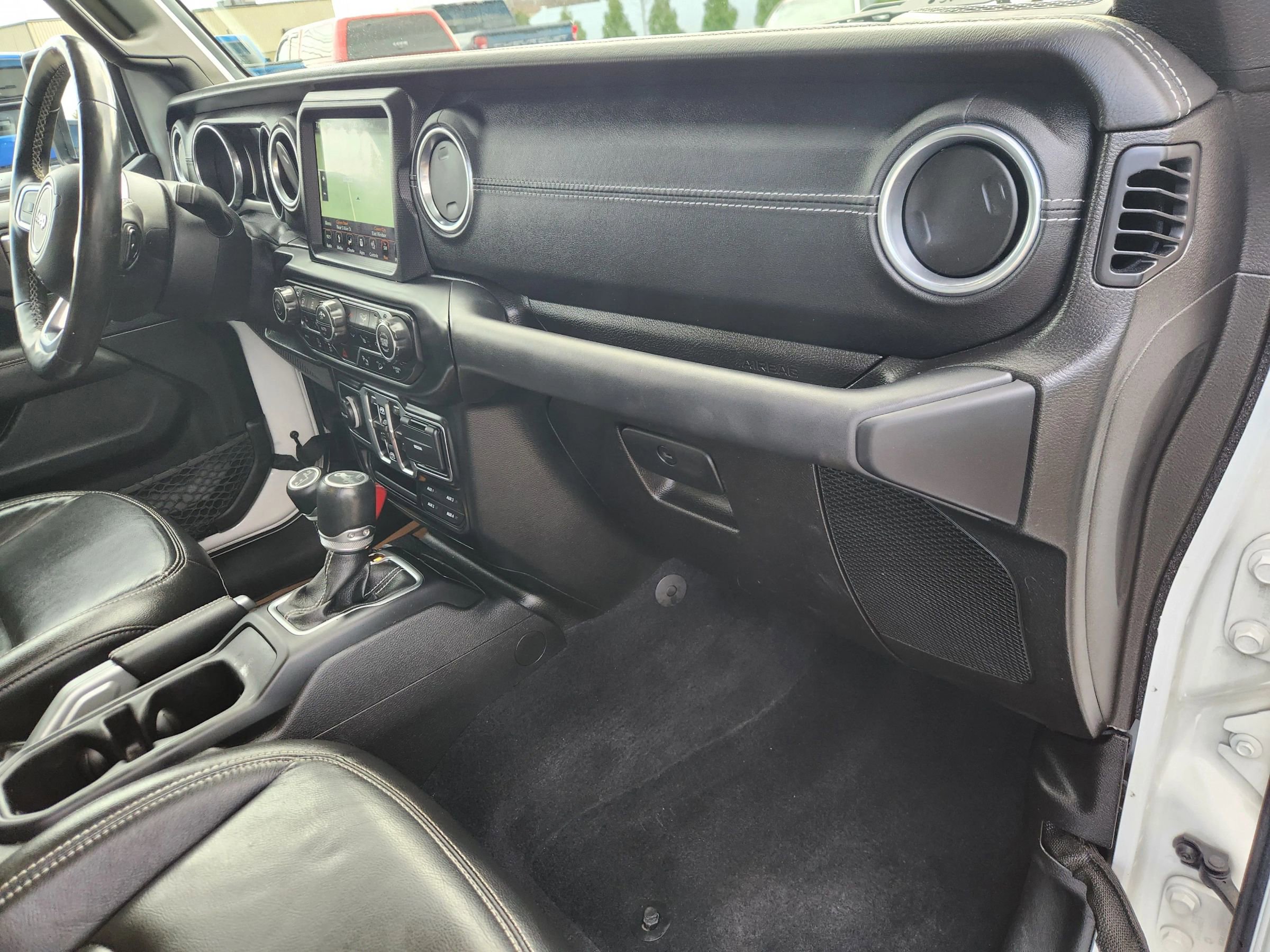 Used 2019 Jeep Wrangler Unlimited Sahara w/ Dual Top Group image 42