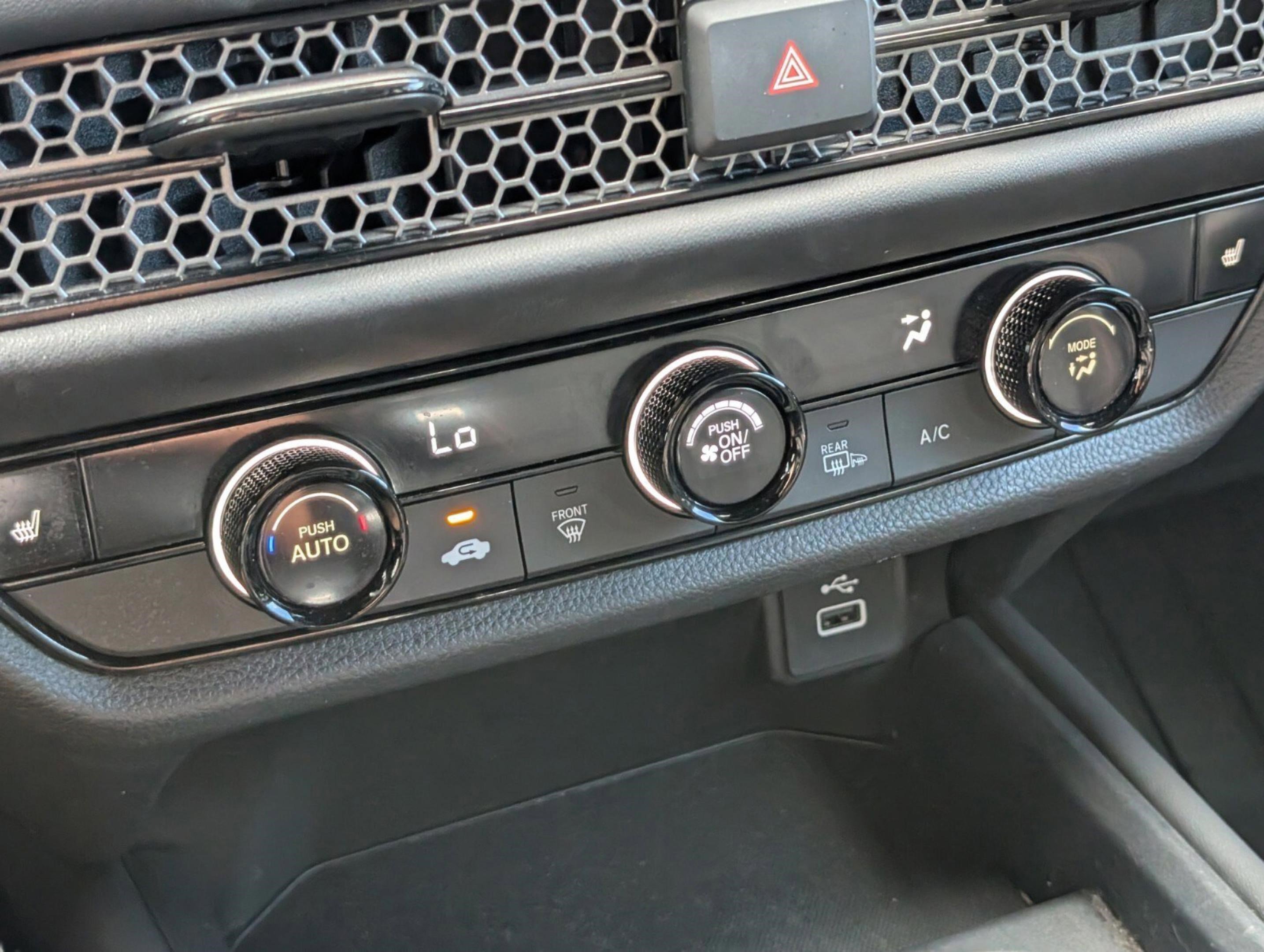 Used 2024 Honda HR-V Sport image 39