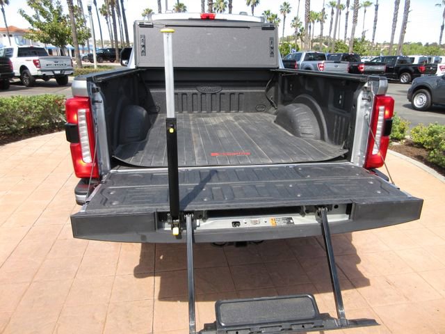 Used 2024 Ford F250 Lariat w/ Lariat Ultimate Package AWD/4WD image 30