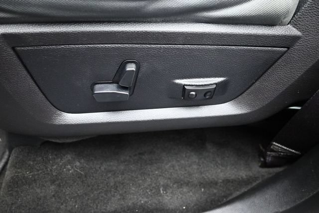 Used 2014 RAM 1500 Lone Star RWD image 9