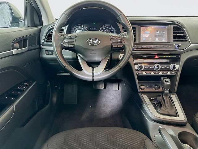Used 2020 Hyundai Elantra Value Edition w/ Cargo Package (C1) FWD image 23