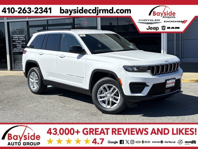 New 2026 Jeep Grand Cherokee Laredo image 1