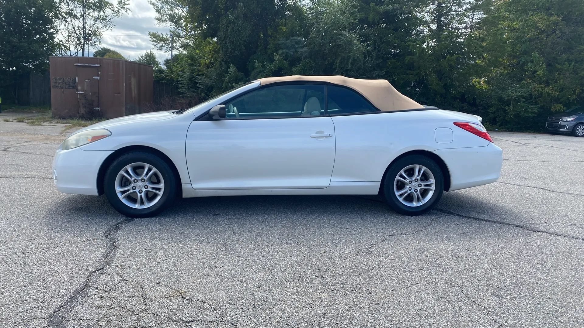 Used 2007 Toyota Solara SE Sport FWD image 2