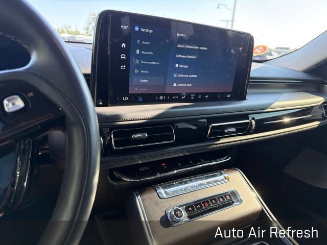 Used 2025 Lincoln Aviator Reserve w/ Equipment Group 201A AWD/4WD image 36
