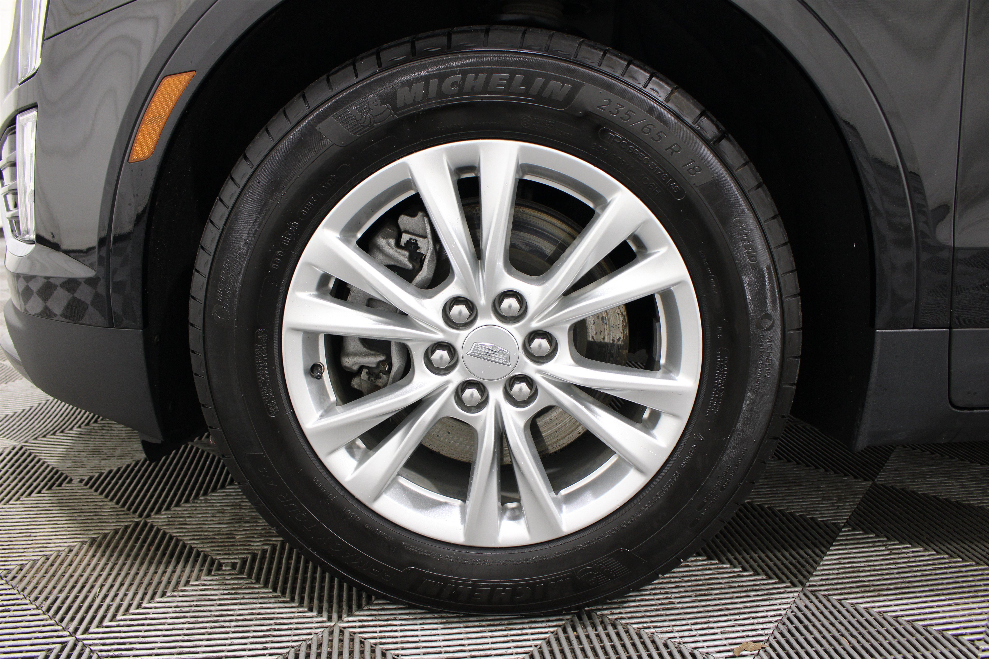 Certified 2023 Cadillac XT5 Luxury AWD/4WD image 40