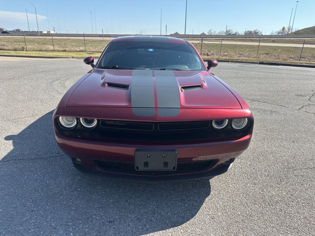 Used 2022 Dodge Challenger SXT w/ Blacktop Package image 3