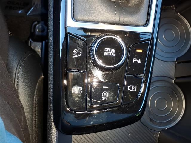 Used 2025 Kia Sportage SX image 28