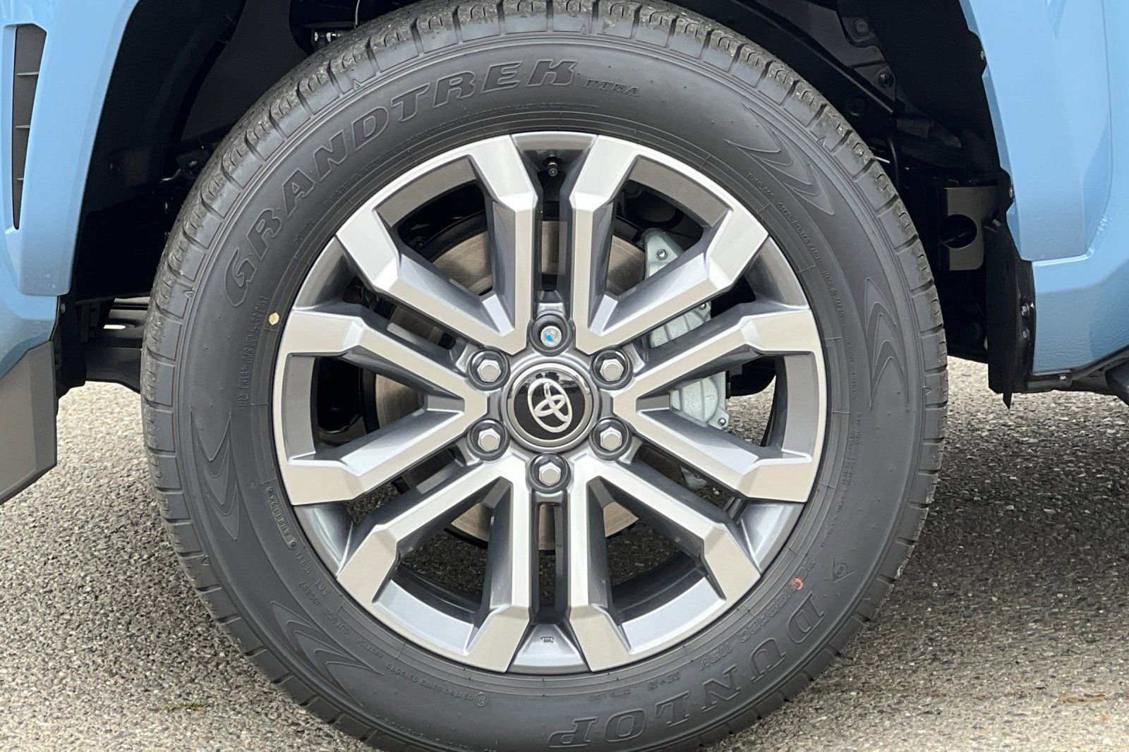 New 2026 Toyota 4Runner Limited AWD/4WD image 33
