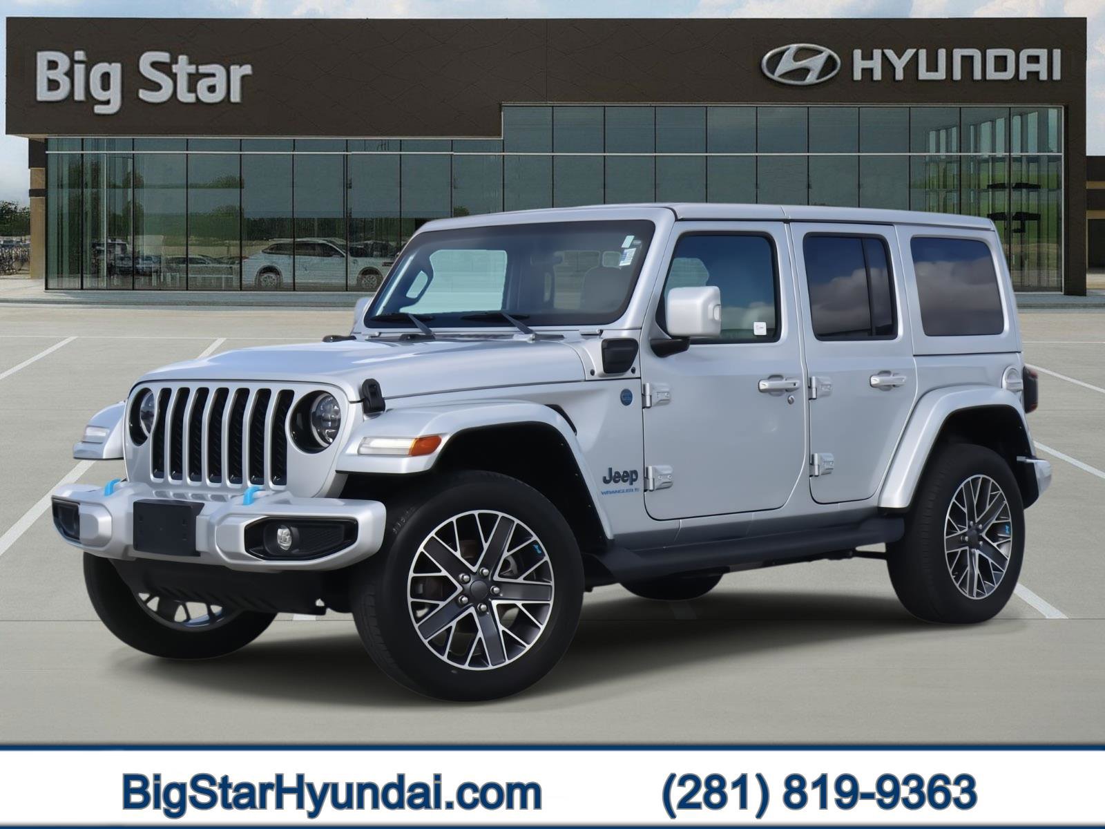 Used 2023 Jeep Wrangler Unlimited Sahara image 1
