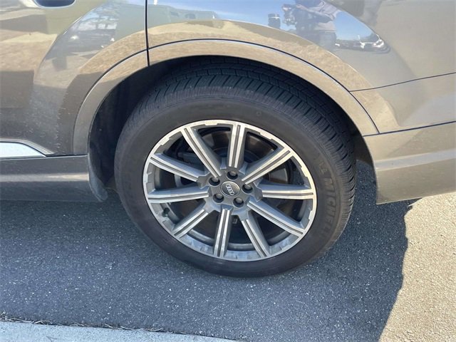Used 2019 Audi Q7 3.0T Premium Plus w/ Premium Plus Package image 7