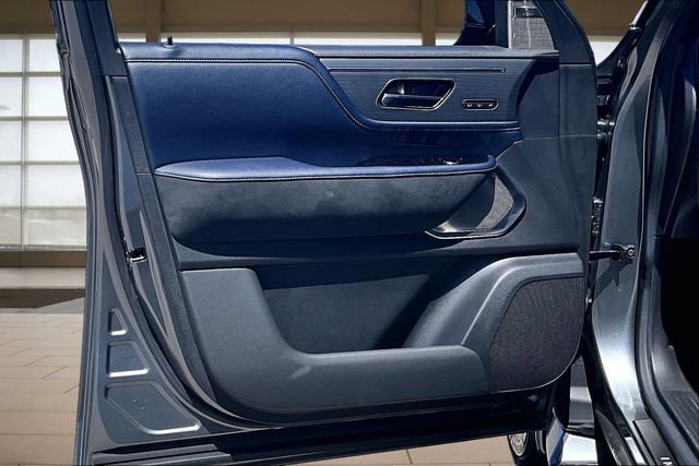 Certified 2026 INFINITI QX80 4WD image 23