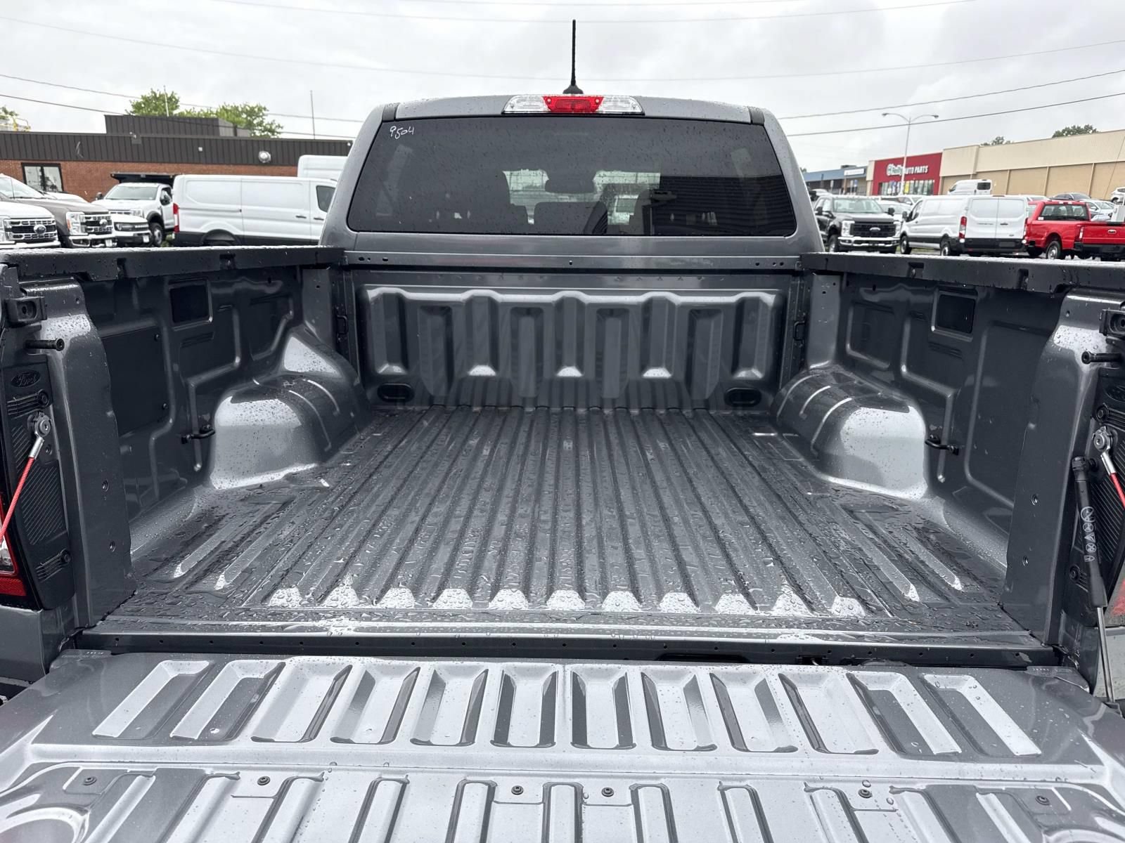 New 2026 Ford Ranger XLT w/ FX4 Off-Road Package AWD/4WD image 12