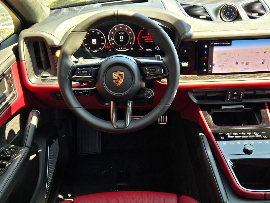 New 2026 Porsche Cayenne GTS image 34