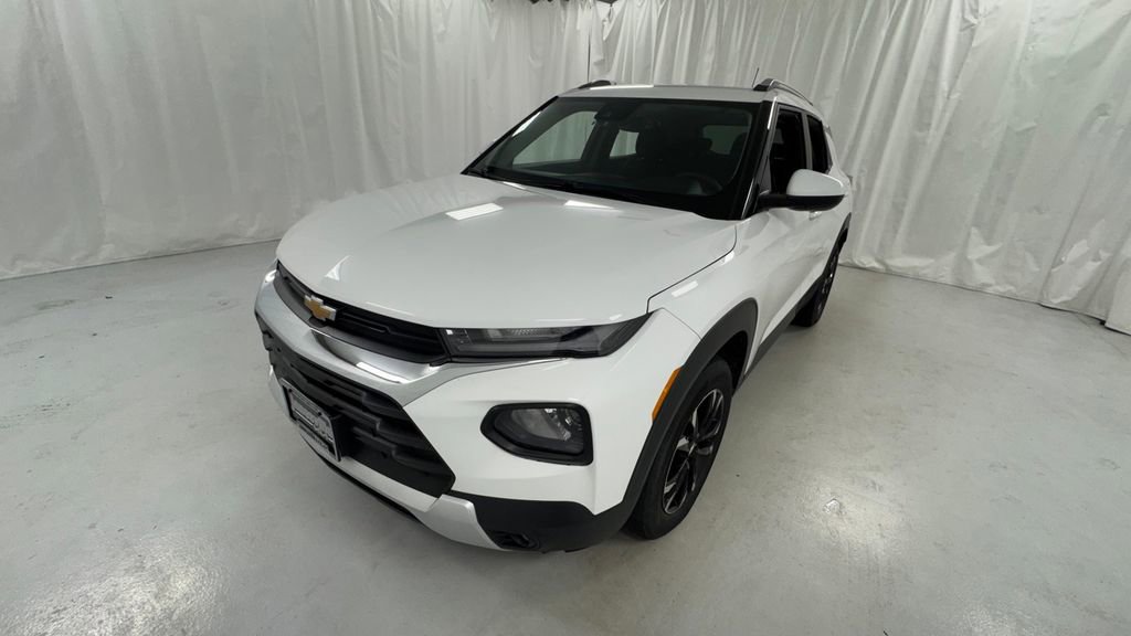 Used 2023 Chevrolet TrailBlazer LT w/ Convenience Package AWD/4WD image 7