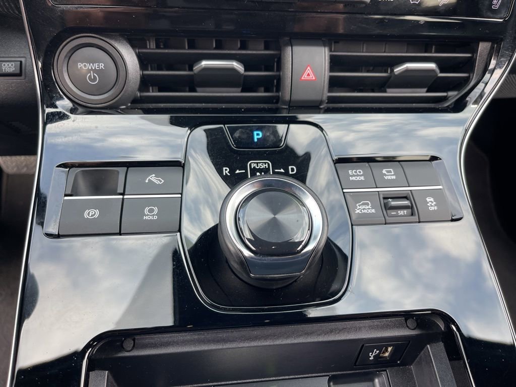 Used 2023 Toyota bZ4X Limited w/ Weather Package image 15