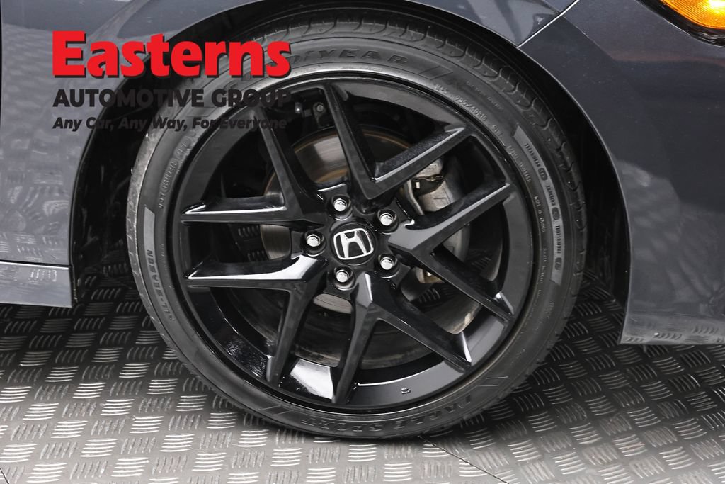 Used 2023 Honda Civic Sport image 31