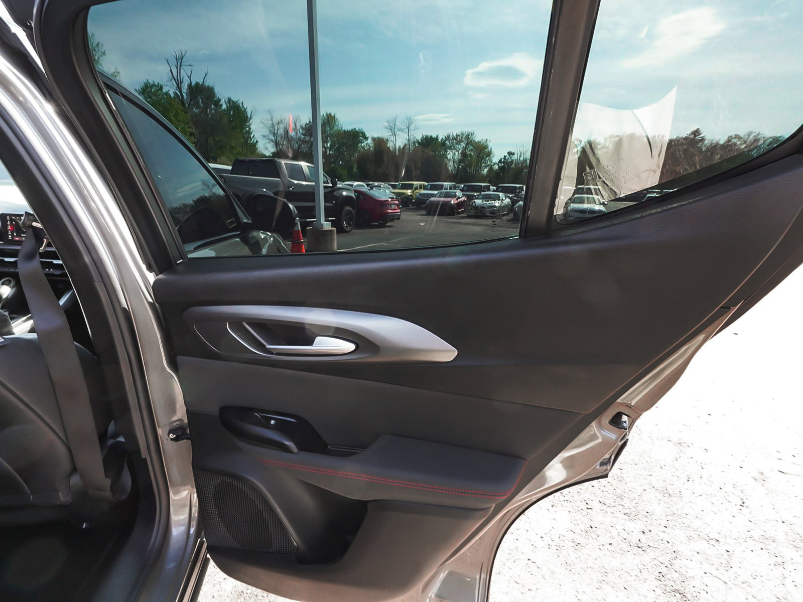 Used 2024 Dodge Hornet GT AWD/4WD image 12