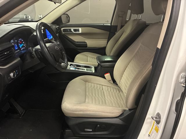 Used 2020 Ford Explorer XLT RWD image 9