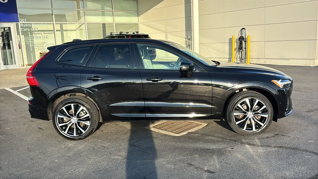 Used 2024 Volvo XC60 B5 Plus w/ Protection Package Premier AWD/4WD image 27