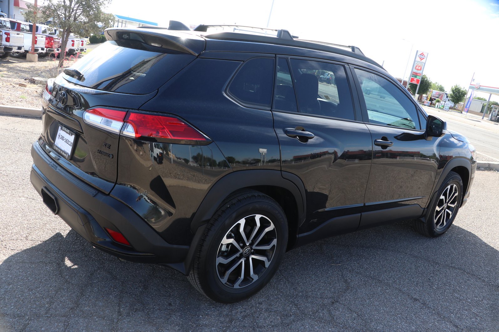 Used 2023 Toyota Corolla Cross AWD Hybrid image 7