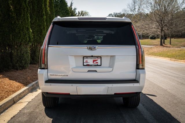 Used 2016 Cadillac Escalade Luxury image 17