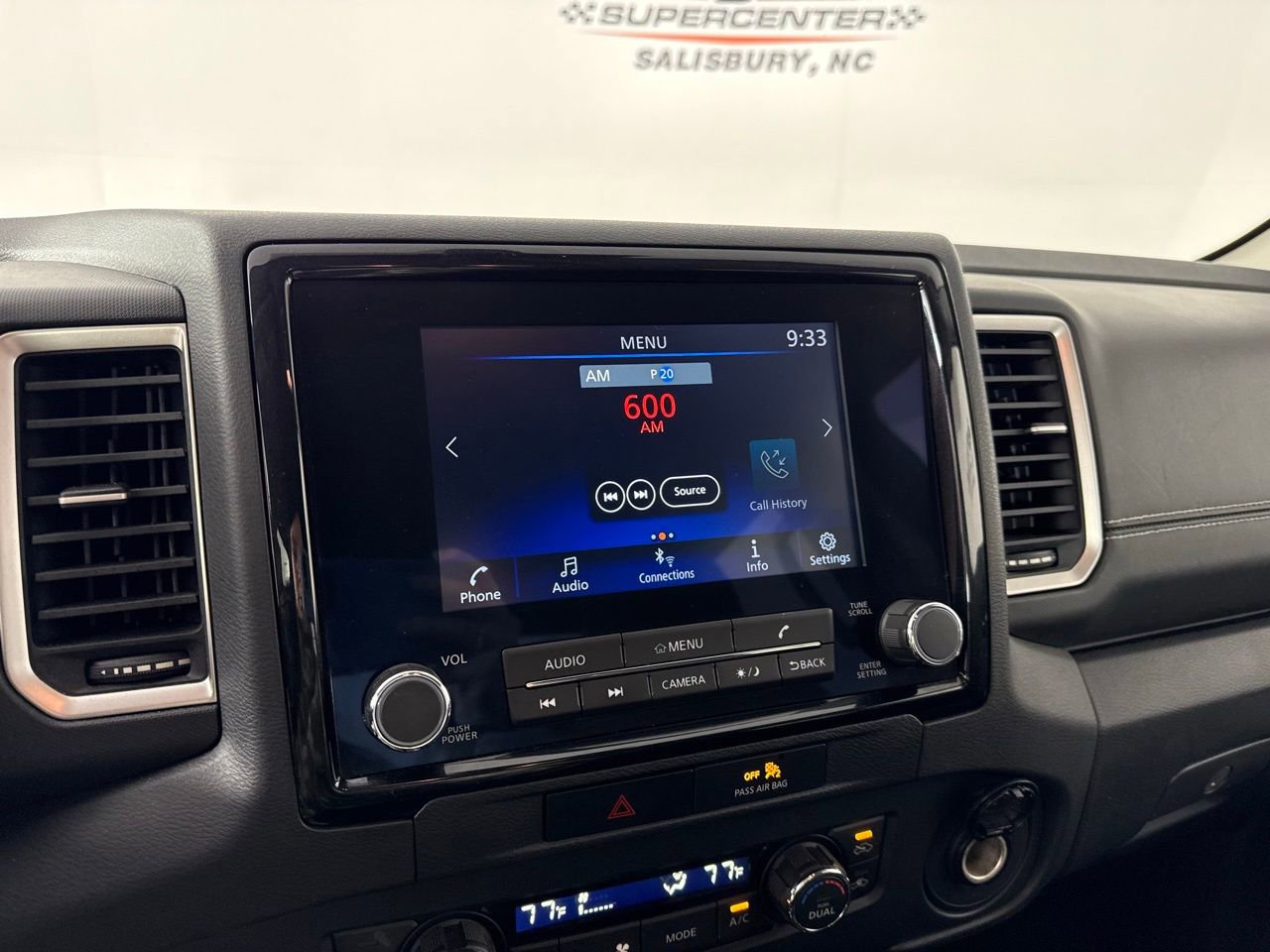 Used 2022 Nissan Frontier SV image 17