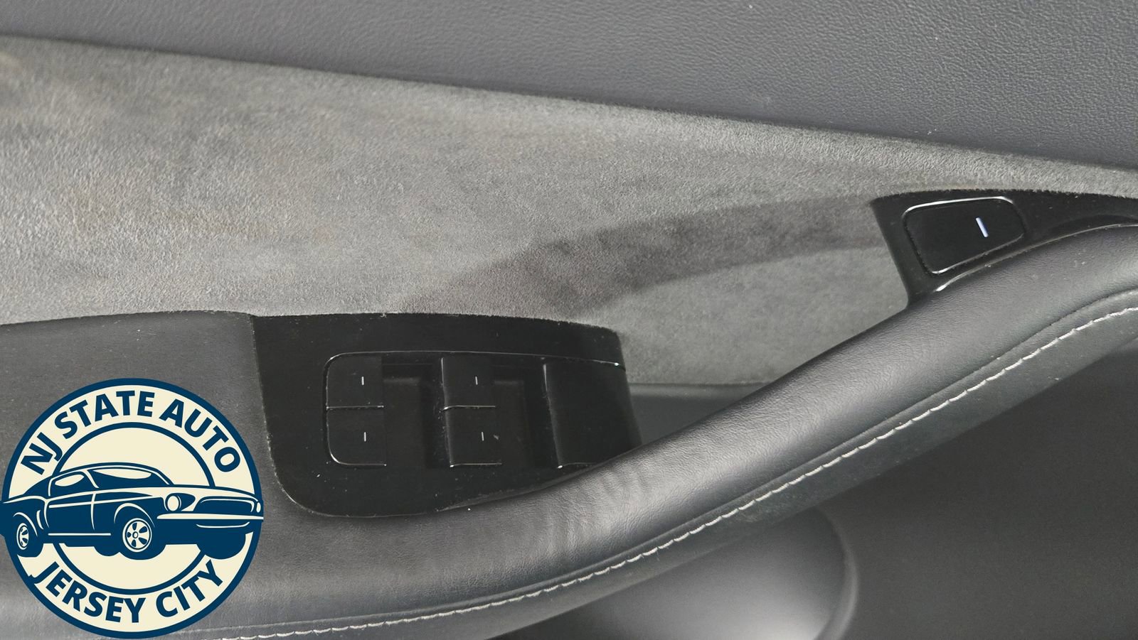 Used 2020 Tesla Model Y Performance image 22