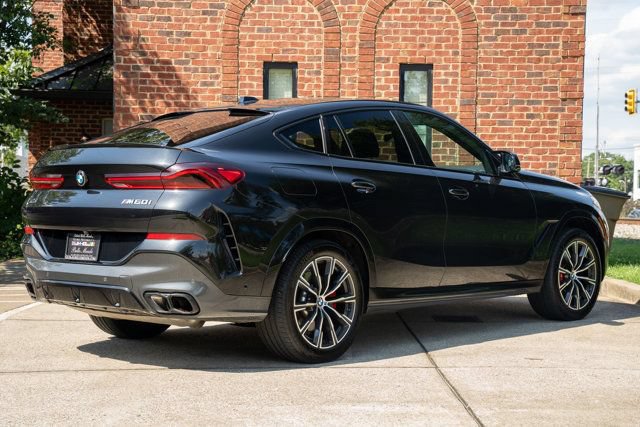 Used 2024 BMW X6 M60i AWD/4WD image 5