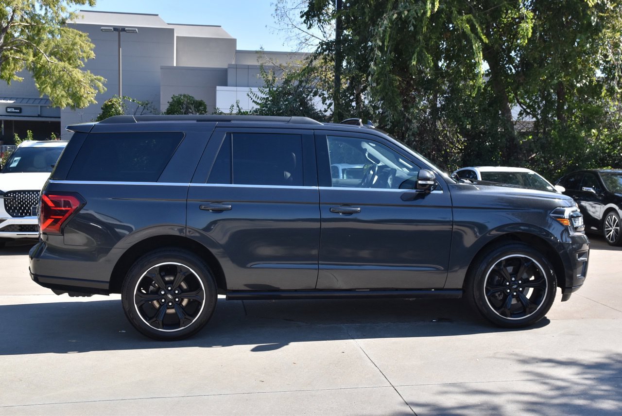 Certified 2023 Ford Expedition Limited AWD/4WD image 6
