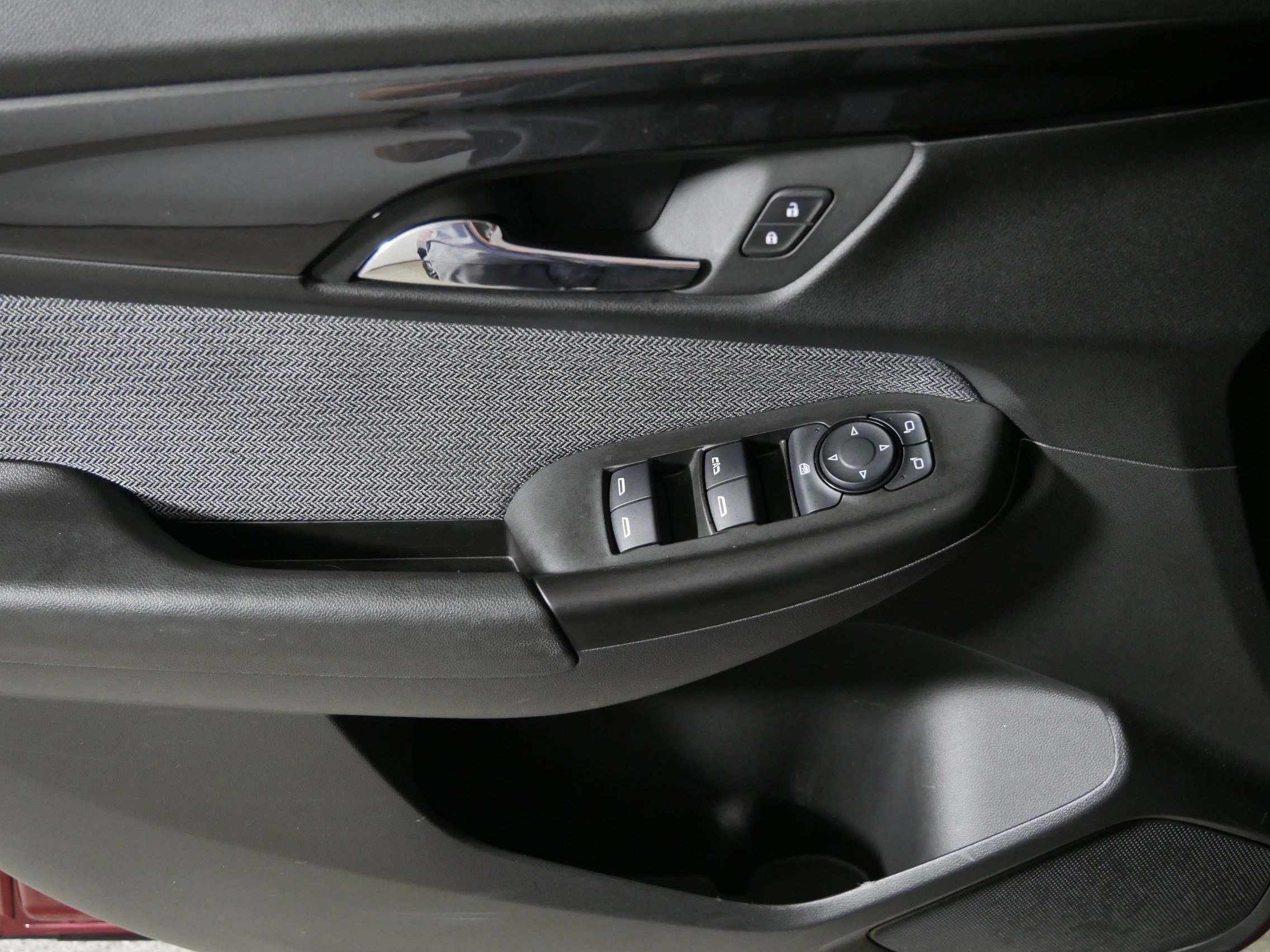 Used 2025 Chevrolet TrailBlazer LT image 19