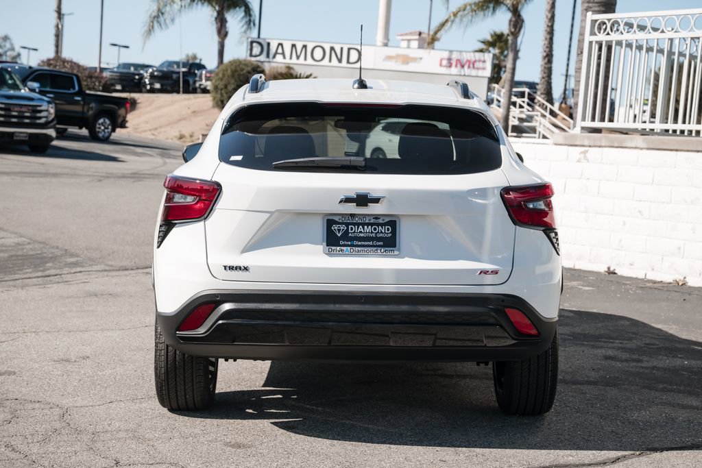 New 2026 Chevrolet Trax RS w/ Driver Confidence Package FWD image 6