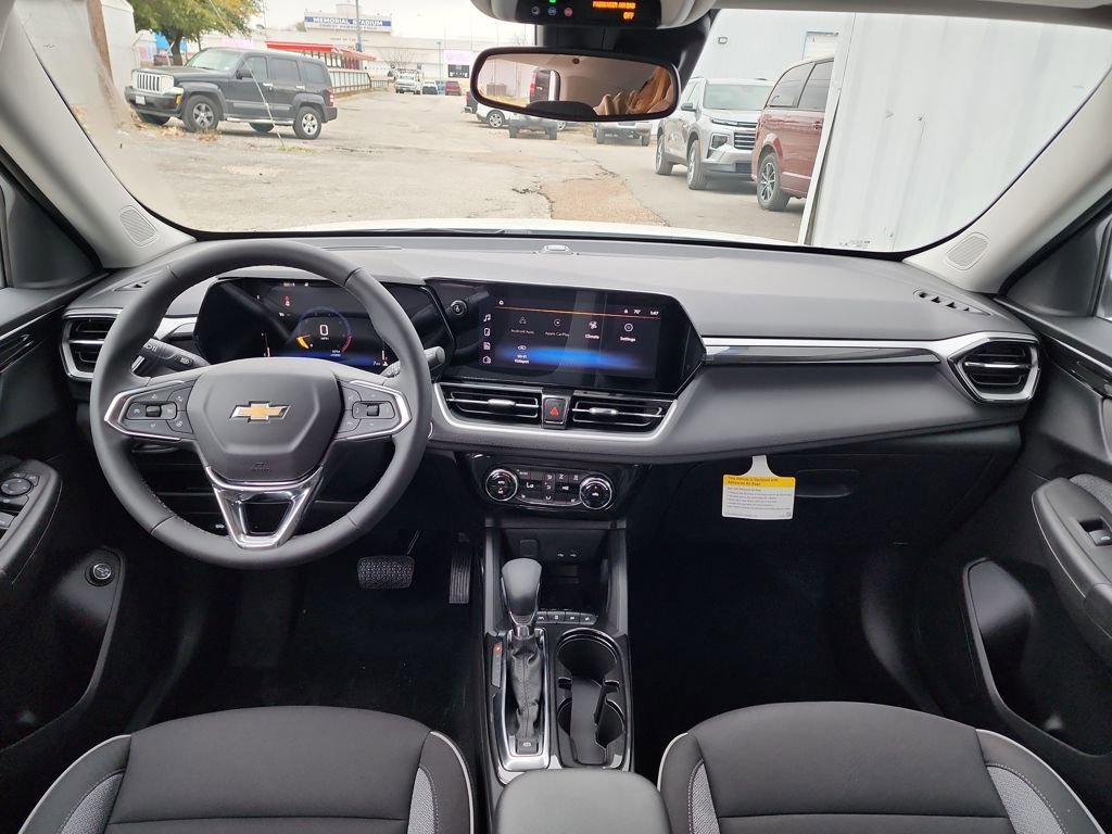 New 2026 Chevrolet TrailBlazer LT w/ Convenience Package image 16