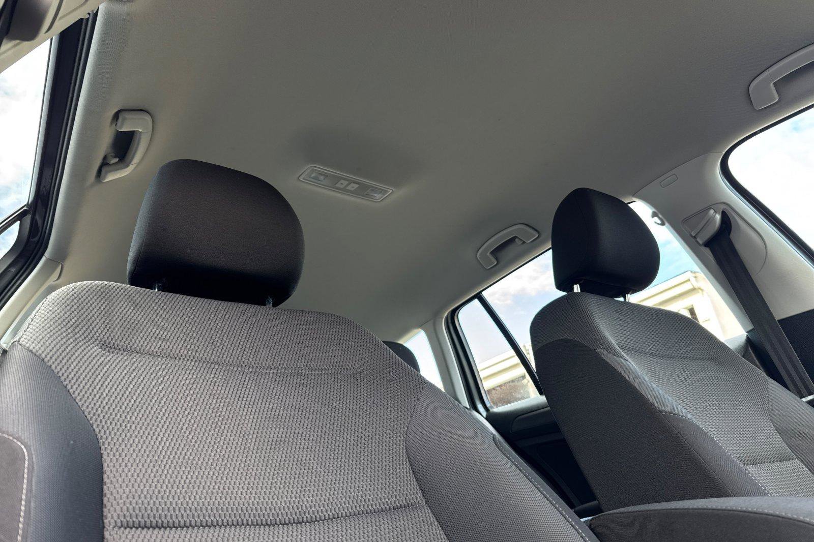 Used 2019 Volkswagen Golf S image 20