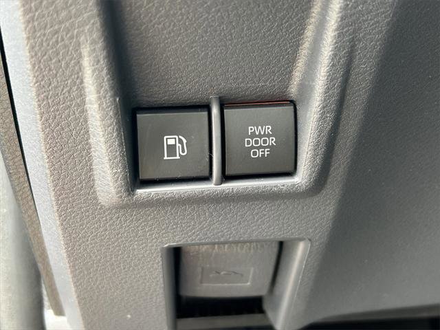 Certified 2022 Toyota Sienna XSE image 27