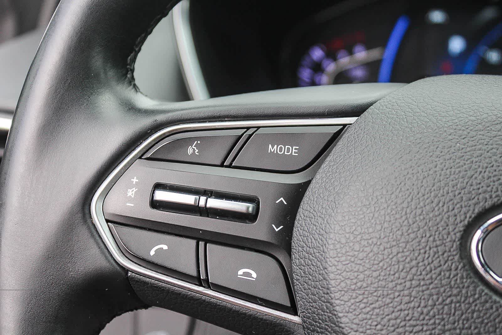 Used 2019 Hyundai Santa Fe FWD image 29