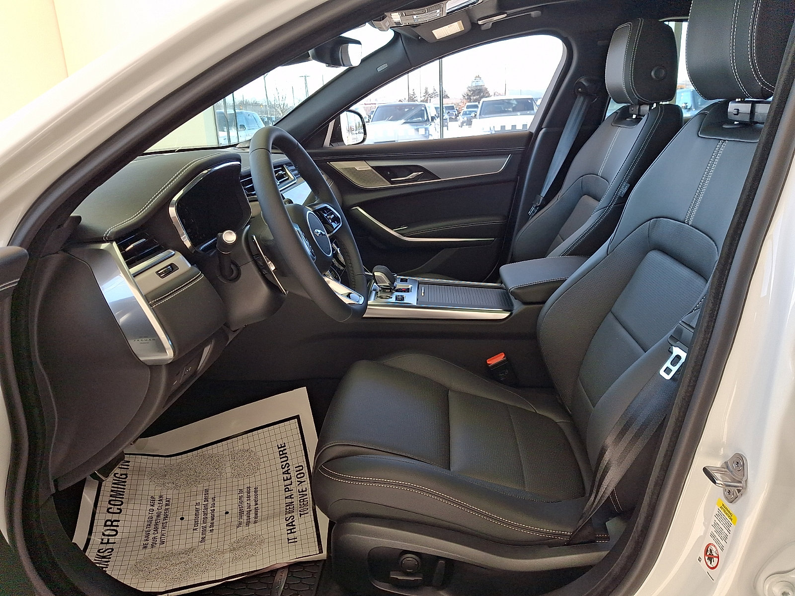 New 2024 Jaguar XF R-Dynamic SE image 11