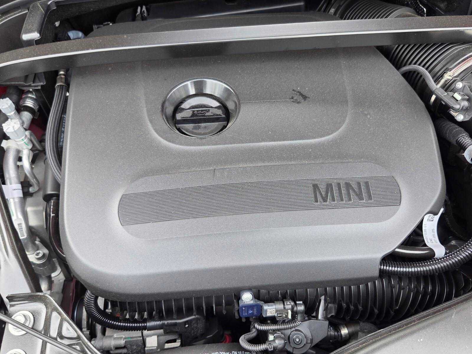 Certified 2026 MINI Cooper Countryman S w/ Comfort Package Max AWD/4WD image 24